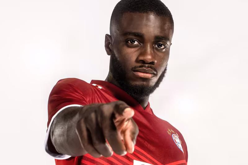 PRO FOOTBALL - Dayot Upamecano Cover