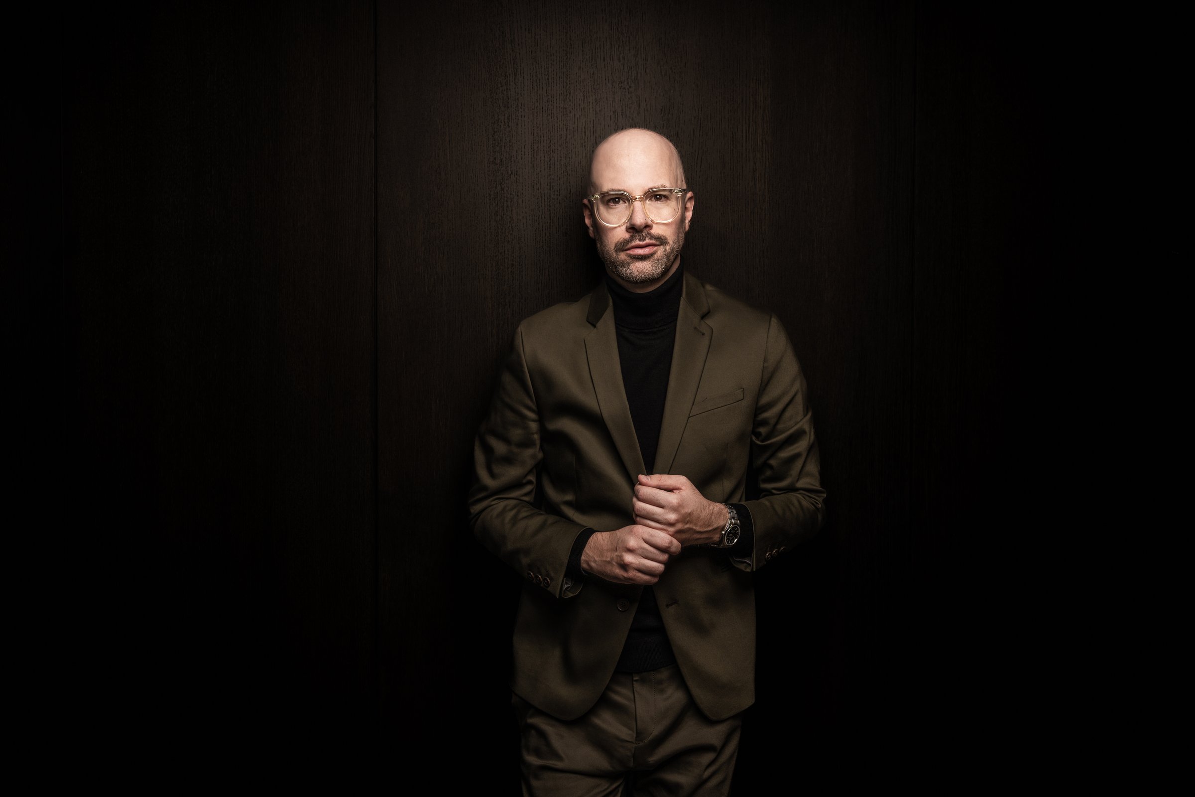 Karriere Portrait im ruhigen Editorial-Stil