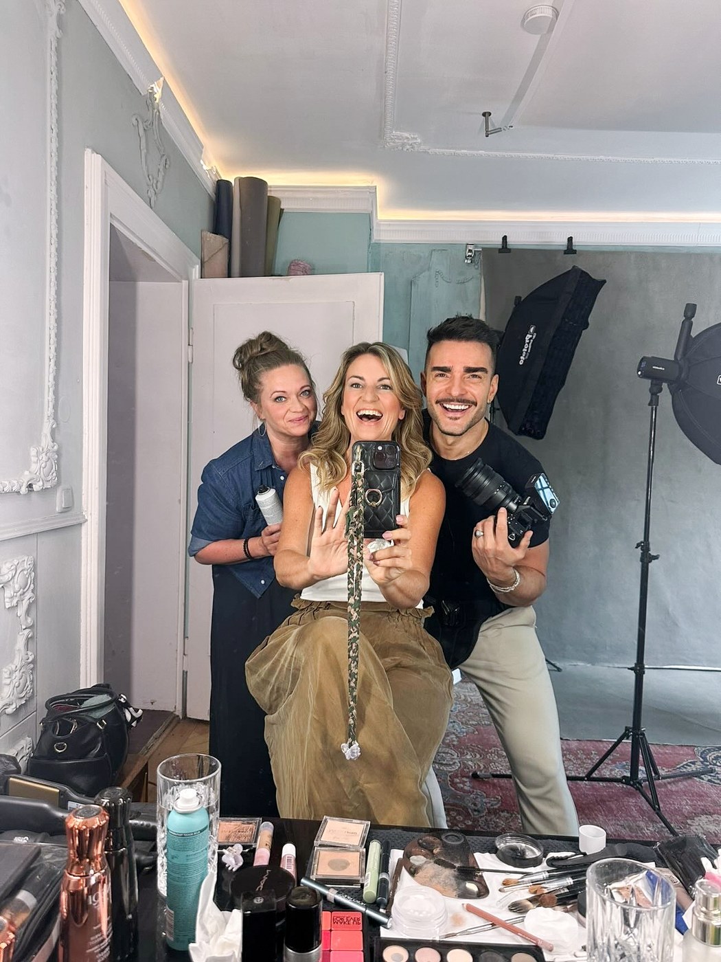 Thamara Barth — Behind the Scenes